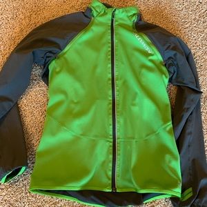 Salomon Running Jacket - size medium